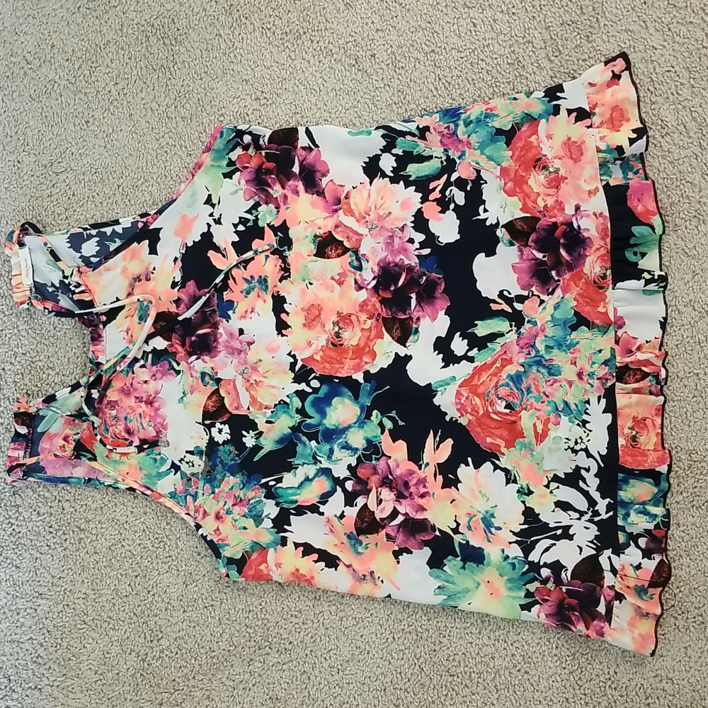 12 Pm By Mon Ami Large Floral Sleeveless Bright Top